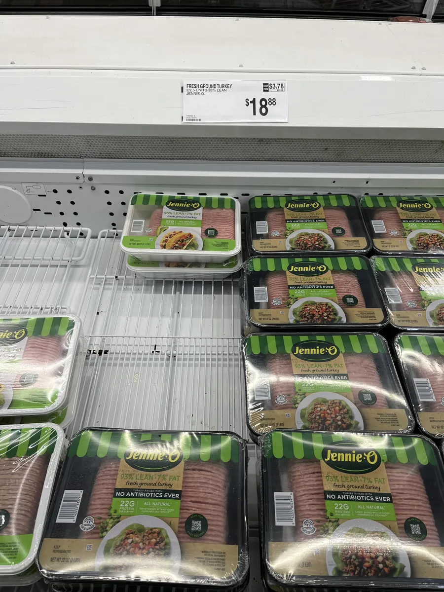 Jennie-O Ground Turkey package photo